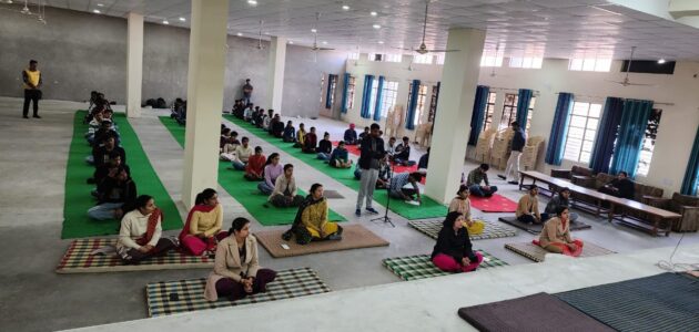 Yoga Training (1)